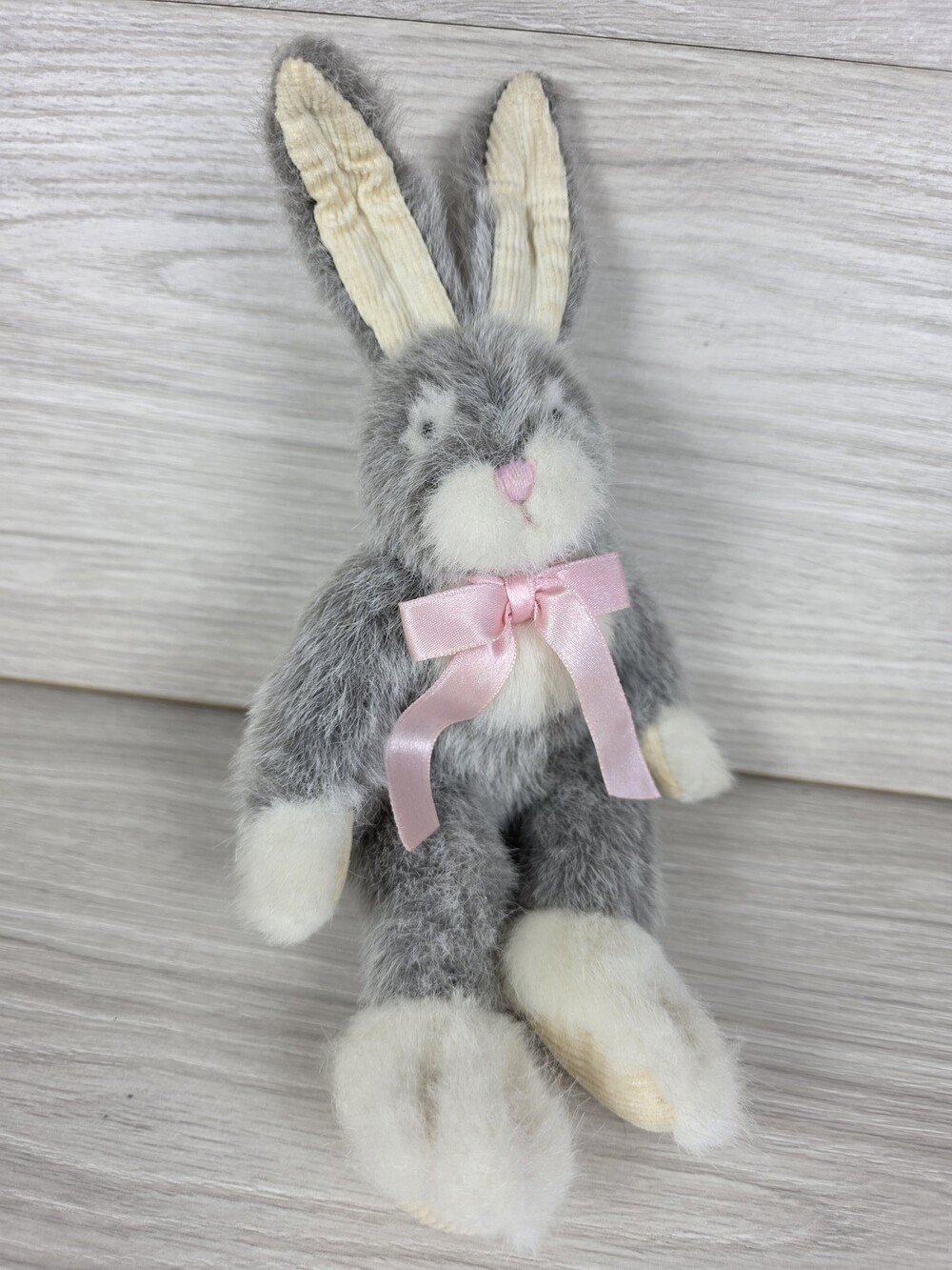 Russ Berrie Sundance Plush Rabbit 12" Gray & White w Satin Ribbon SU35
